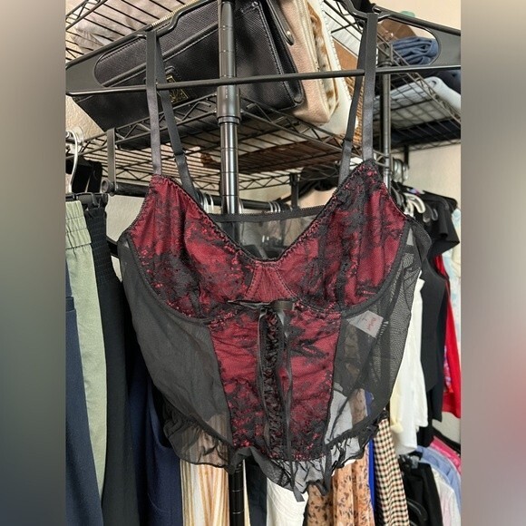 Romwe Lace Mesh Bustier Top - Picture 1 of 3